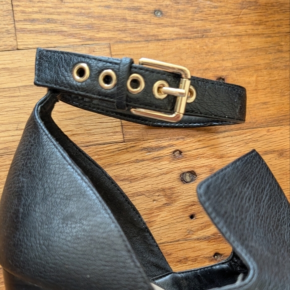 Nine West Open Toed Heeled Sandals - Picture 4 of 7